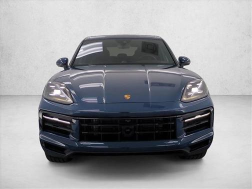 Mantego Blue 2025 Porsche Cayenne Cayenne