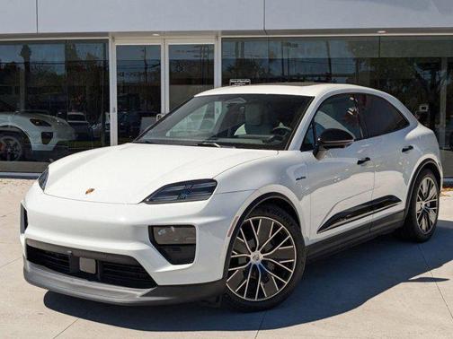 2024 Porsche Macan 4
