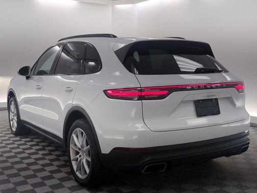 White [White] 2021 Porsche Cayenne Cayenne