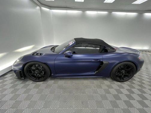 2025 Porsche 718 Spyder RS