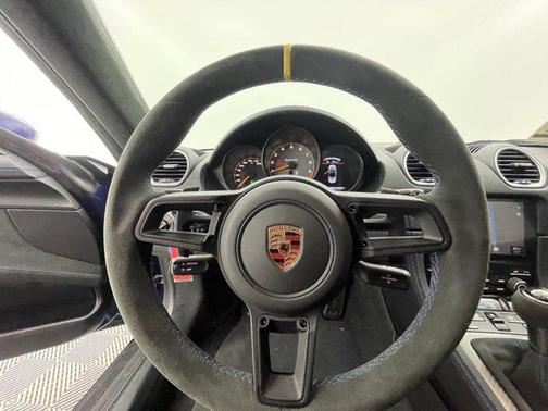 2025 Porsche 718 Spyder RS