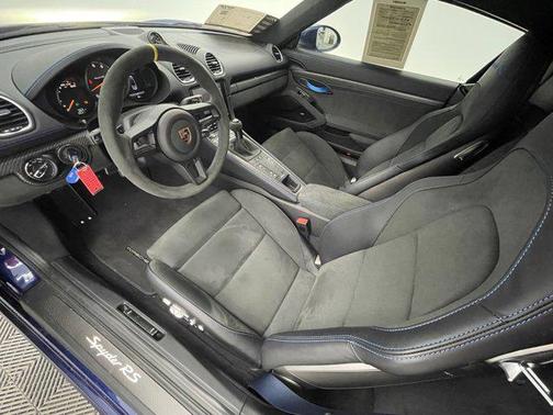 2025 Porsche 718 Spyder RS