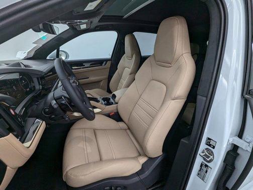 2026 Porsche Cayenne Cayenne Turbo E-Hybrid