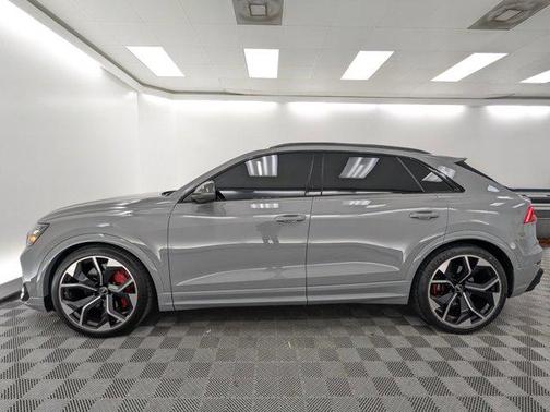 2023 Audi RS Q8 4.0T