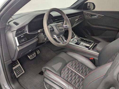 2023 Audi RS Q8 4.0T