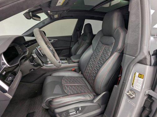 2023 Audi RS Q8 4.0T