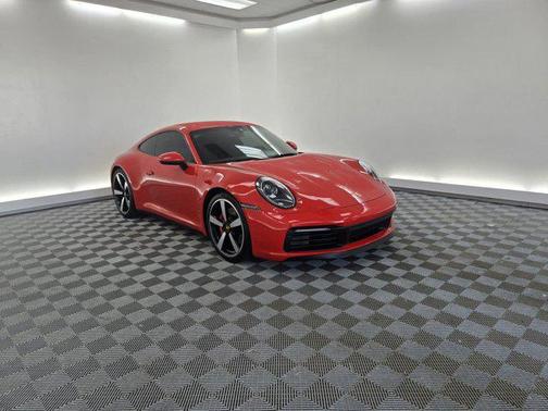 2020 Porsche 911 Carrera 4S