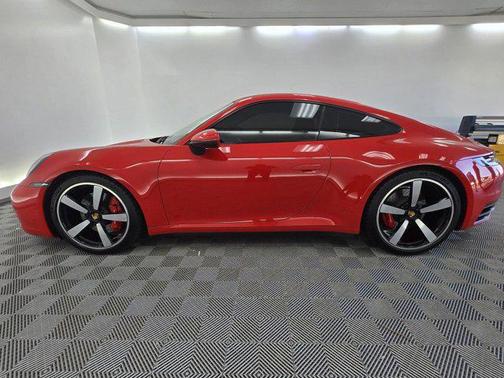2020 Porsche 911 Carrera 4S