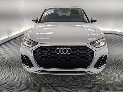 2022 Audi Q5 45 S line Premium