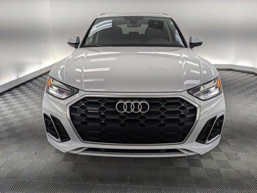 2022 Audi Q5 45 S line Premium