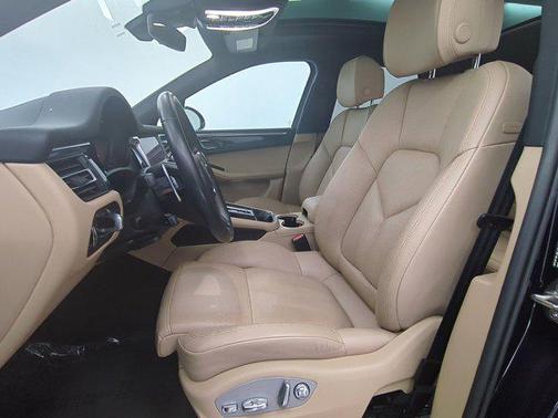 Night Blue 2023 Porsche Macan T