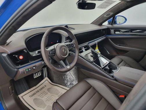 2025 Porsche Panamera Turbo S