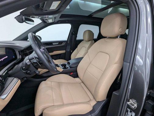 2025 Porsche Cayenne Cayenne