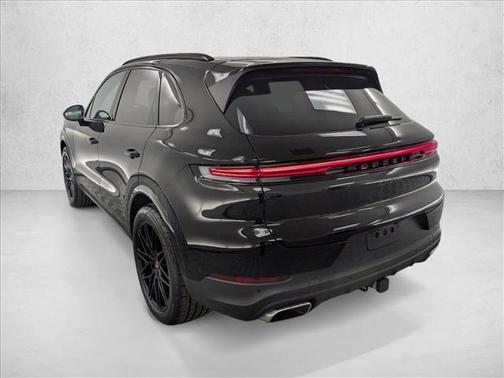 Chromite Black Metallic 2026 Porsche Cayenne Cayenne