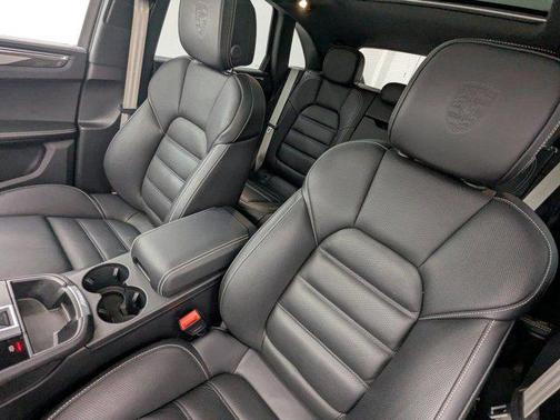 2026 Porsche Macan GTS