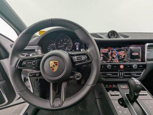 2026 Porsche Macan GTS