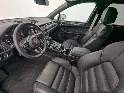 2026 Porsche Macan GTS