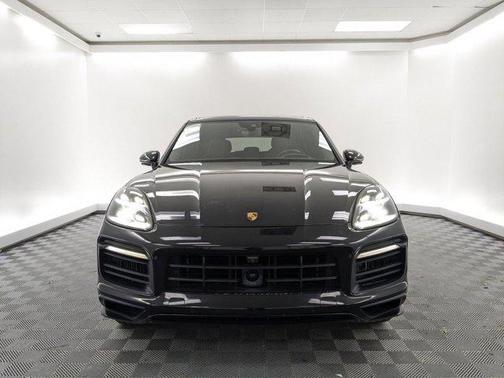 2021 Porsche Cayenne GTS