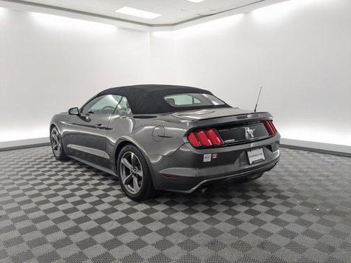 2016 Ford Mustang V6