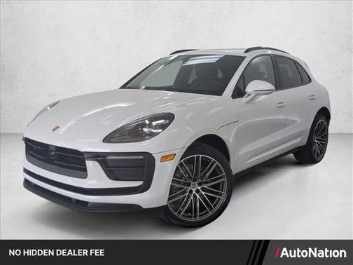 Carrara White Metallic 2026 Porsche Macan Macan