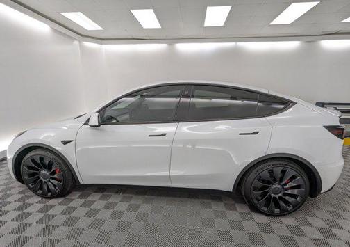 2022 Tesla Model Y Performance Dual Motor All-Wheel Drive