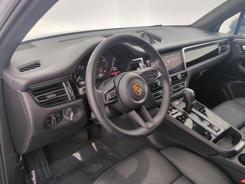 Chalk 2026 Porsche Macan Macan