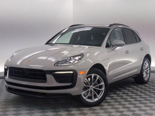 Chalk 2026 Porsche Macan Macan