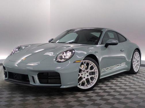 Shade Green Metallic 2025 Porsche 911 Carrera