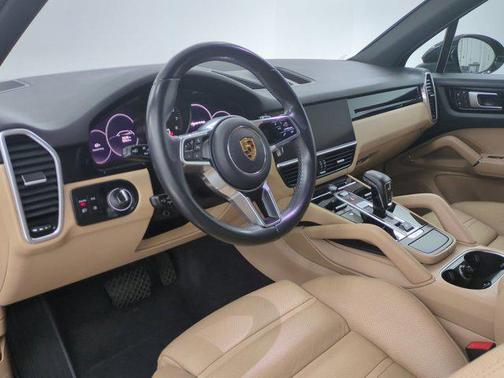 Black 2023 Porsche Cayenne Platinum Edition