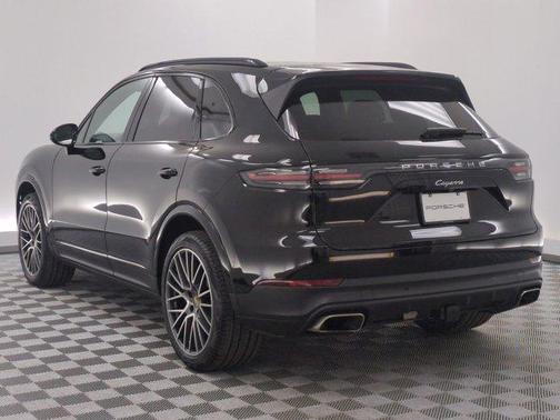 Black 2023 Porsche Cayenne Platinum Edition