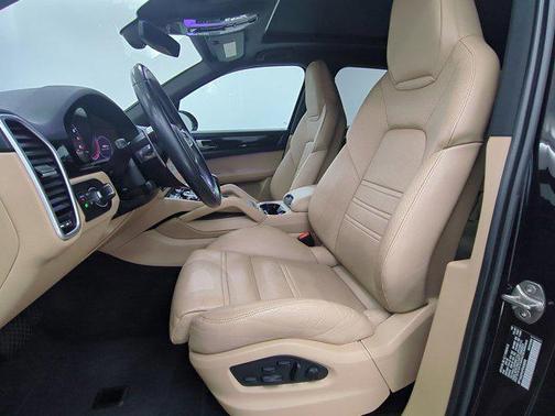 Black 2023 Porsche Cayenne Platinum Edition