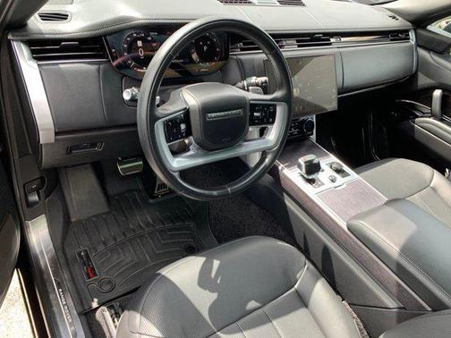 2023 Land Rover Range Rover SV