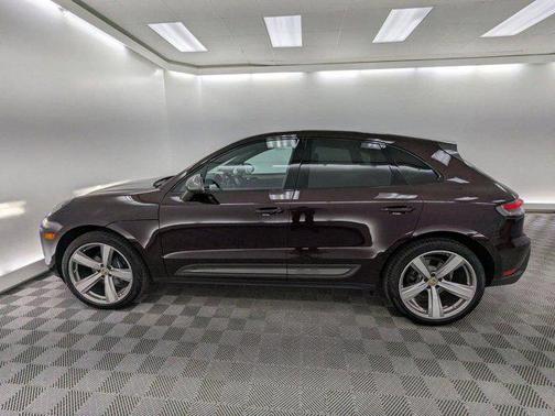 Copper Ruby Metallic 2026 Porsche Macan T