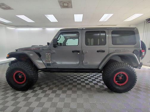 Sting-Gray Clearcoat 2018 Jeep Wrangler Unlimited Rubicon