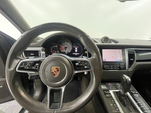 2017 Porsche Macan S