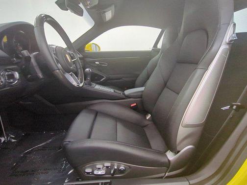 2025 Porsche 718 Cayman Coupe