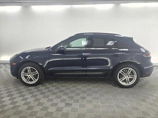 2023 Porsche Macan T