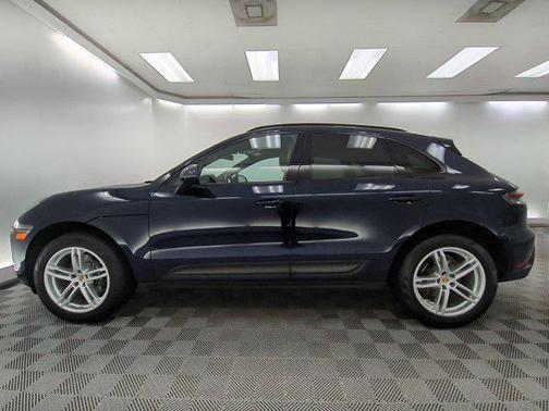Night Blue 2023 Porsche Macan T