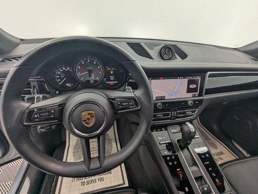 2024 Porsche Macan S