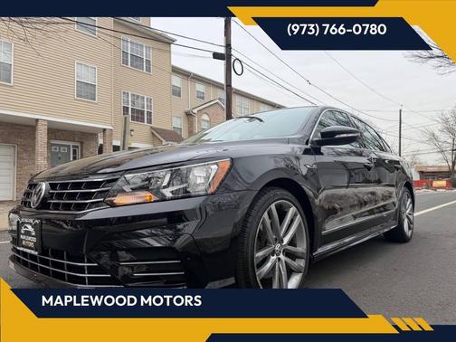 2017 Volkswagen Passat 1.8T R-Line w/Comfort