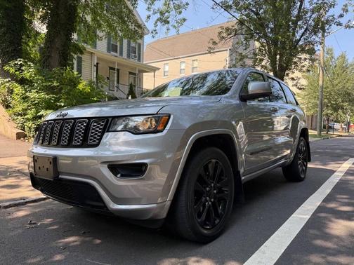 2019 Jeep Grand Cherokee Altitude