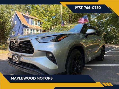 2022 Toyota Highlander LE