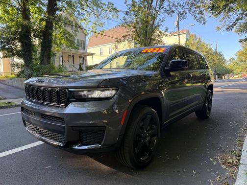 2022 Jeep Grand Cherokee L Altitude