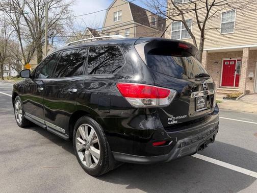 2014 Nissan Pathfinder Platinum
