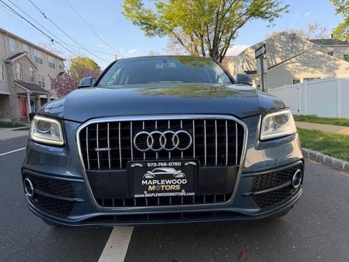 Scuba Blue Metallic 2015 Audi Q5 3.0T Premium Plus