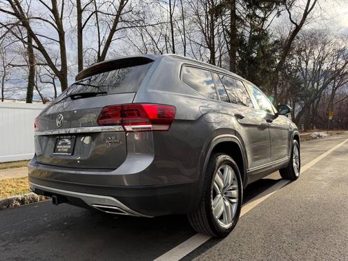 2019 Volkswagen Atlas 3.6L SE w/Technology