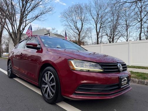 Cardinal Red Metallic 2017 Volkswagen Jetta 1.4T SE