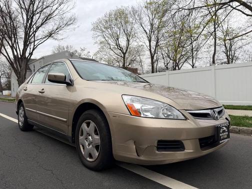 Desert Mist Metallic 2007 Honda Accord SE