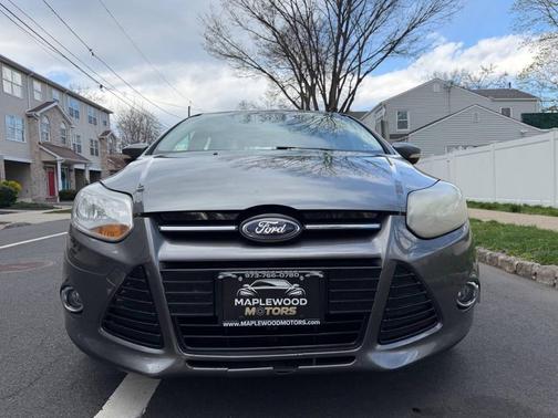 Sterling Gray Metallic 2014 Ford Focus Titanium
