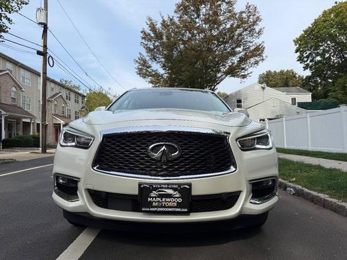 2018 INFINITI QX60 Base